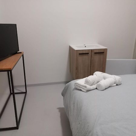 Chez Jean Claude Chambre 2 Personnes Wavre Exterior photo